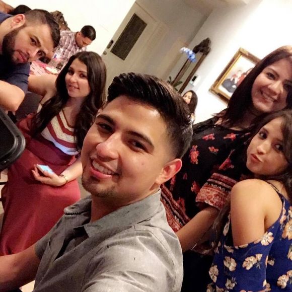 Meet your Posher, Cisco - Picture 1 of 1